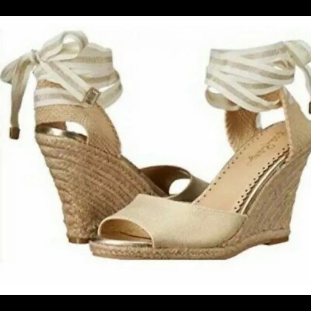 NWT Lilly Pulitzer Alyssa Gold Metallic Sandal 8.5 - Picture 3 of 13